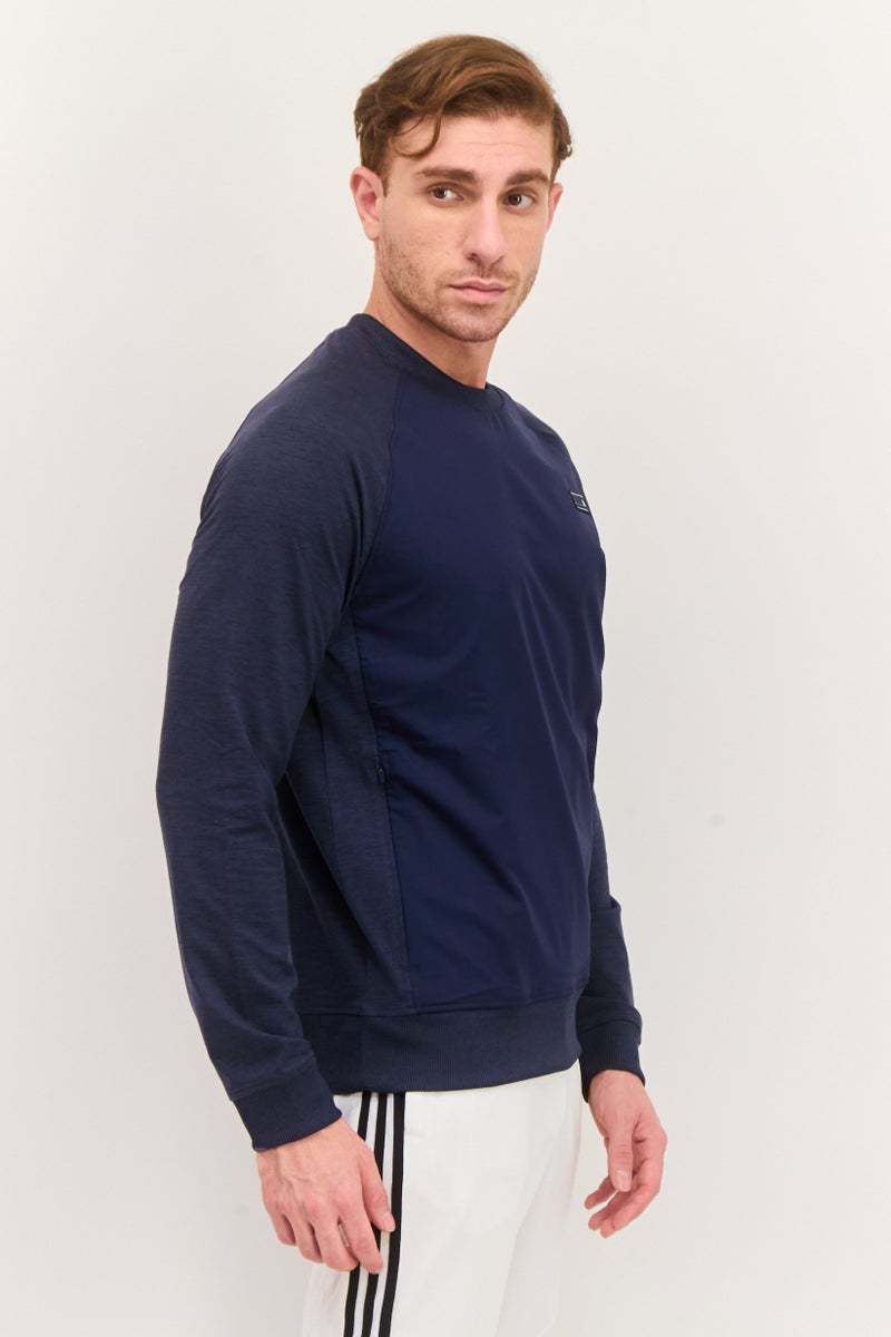 PUMA سويت شيرت رياضي للرجال بأكمام طويلة مناسب في الهواء الطلق، أزرق داكن - Image 2